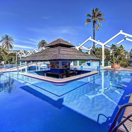 Deluxe In Benalbeach With Views